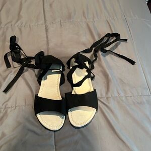 Women’s strap sandals